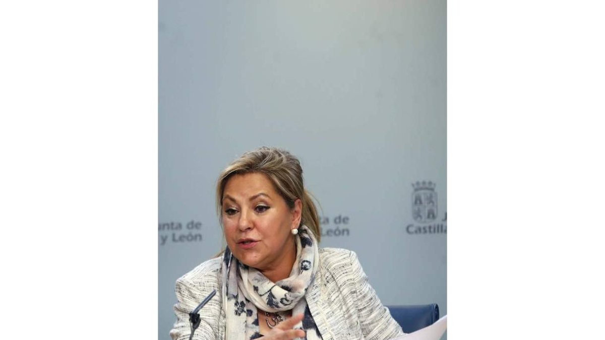 La vicepresidenta de la Junta, Rosa Valdeón. MIRIAM CHACÓN