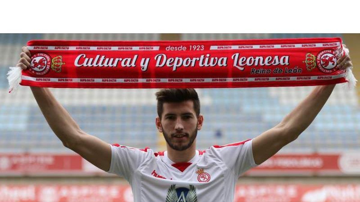 David García el día de su presentación como jugador de la Cultural donde jugó la temporada 2017-2018. DL