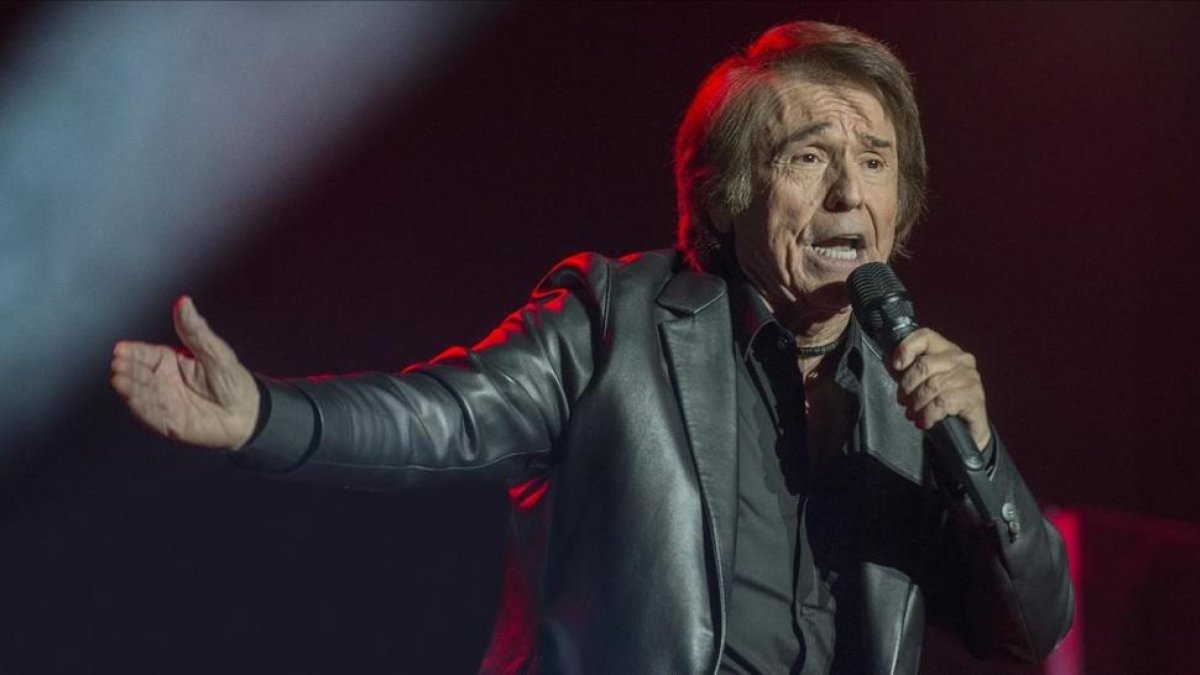 Raphael, en el concierto del pasado octubre en el Palau Sant Jordi.