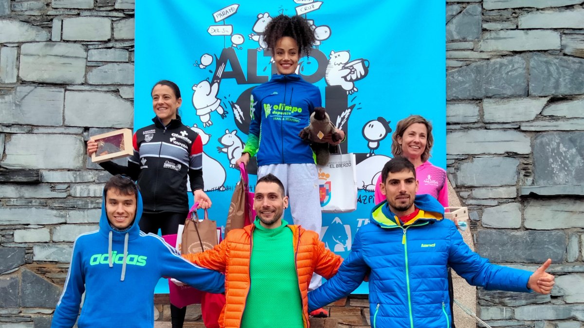 Los ganadores de la carrera. DL