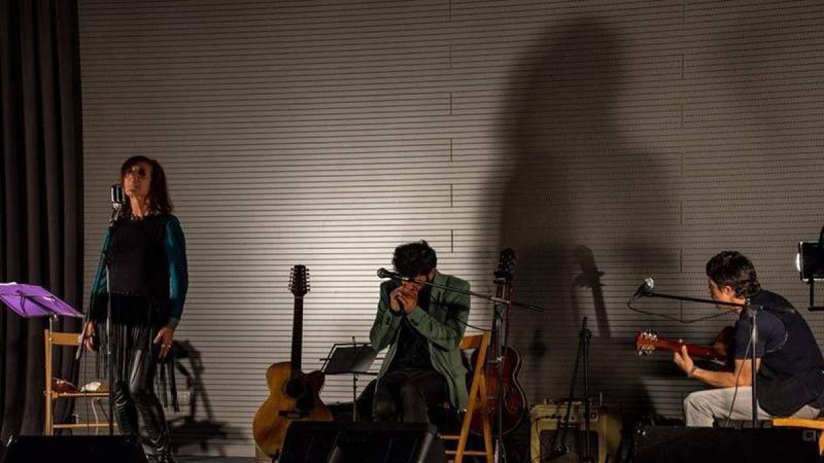 ‘Blues castellano’, de Cova Villegas y Delta Galgos, llega a Riego de la Vega de la mano del ILC. V. G.
