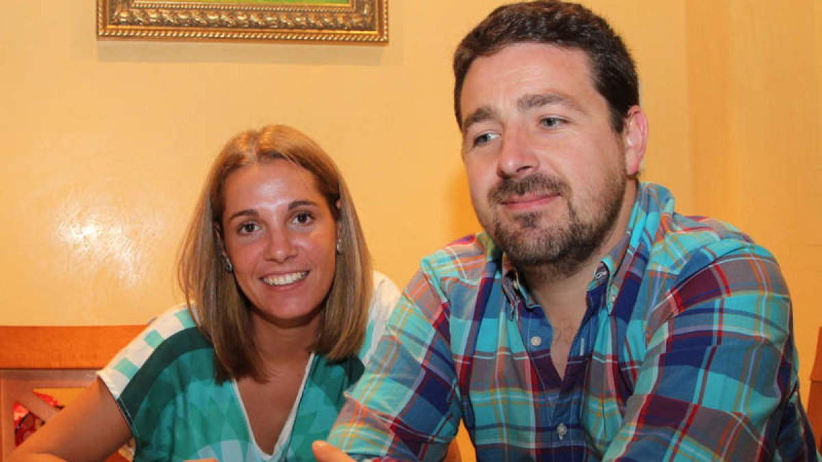 Sabrina Auditore y Alberto Pérez afrontan una larga espera.