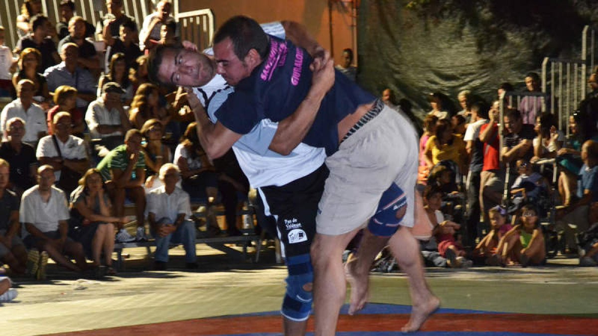 Víctor Llamazares y Adrián García brillaron en Cerdeña.