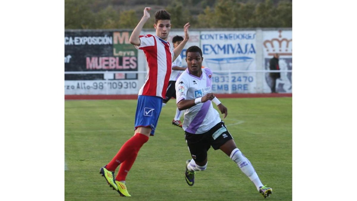 El equipo berciano hizo méritos para lograr la victoria