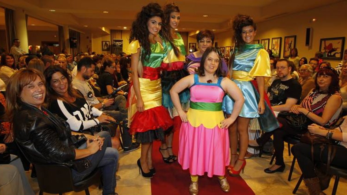 Desfile de moda celebrado en Oviedo por la diseñadora leonesa «Lady Isabel».
