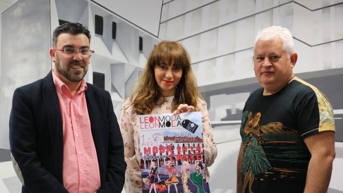 Pedro Llamas, Amparo Blanco y Santiago García, en la presentación de la iniciativa.