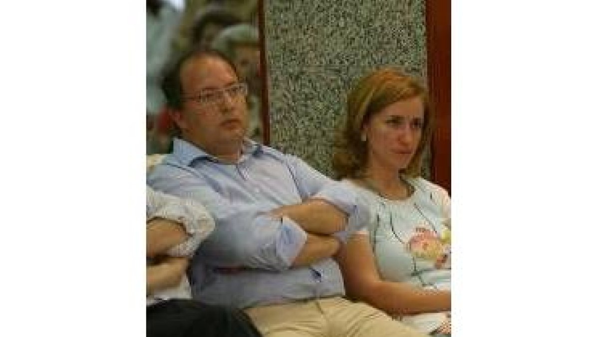 Eduardo Fernández y Fátima López en una foto de archivo