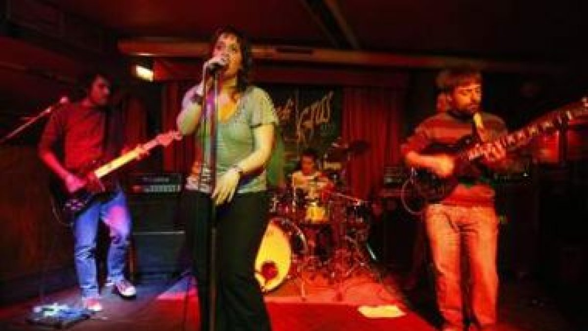 Los integrantes de la formación de rock coruñesa Scandal.
