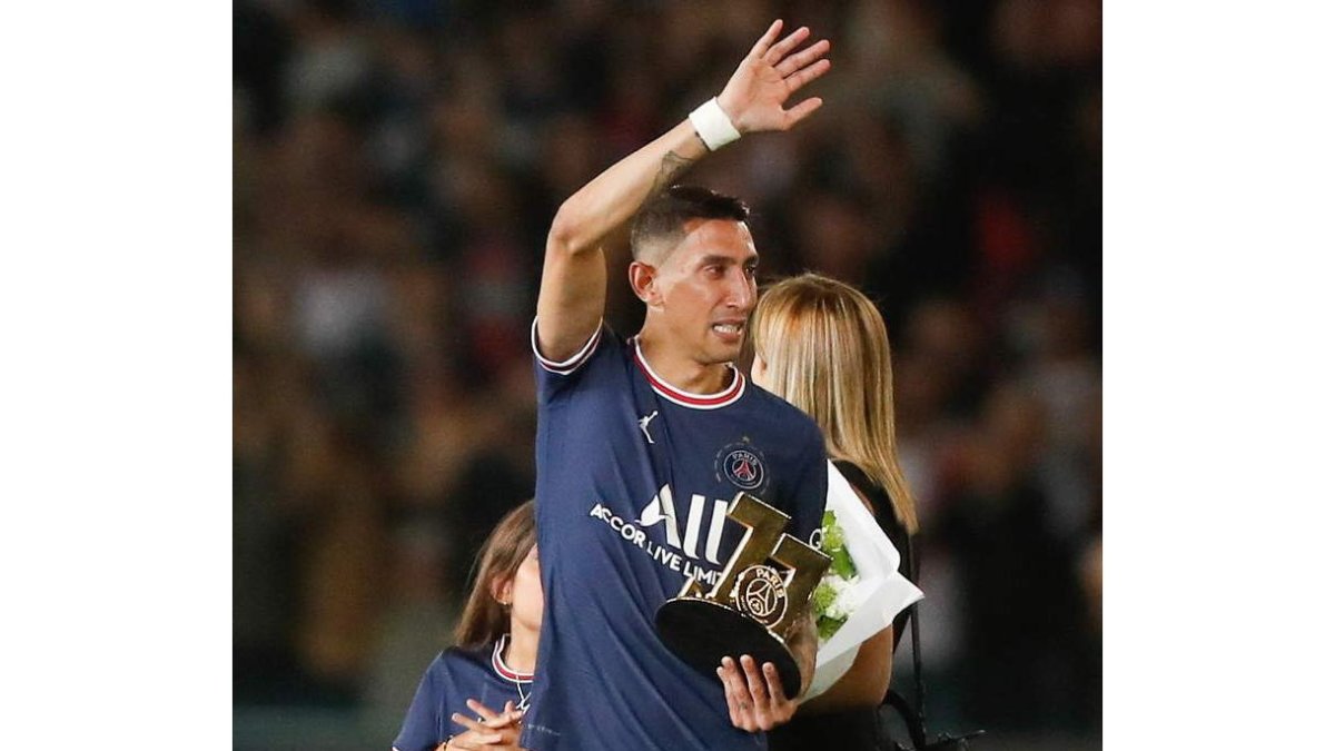 Ángel Dia María se despidió del Paris Saint-Germain. BADRA