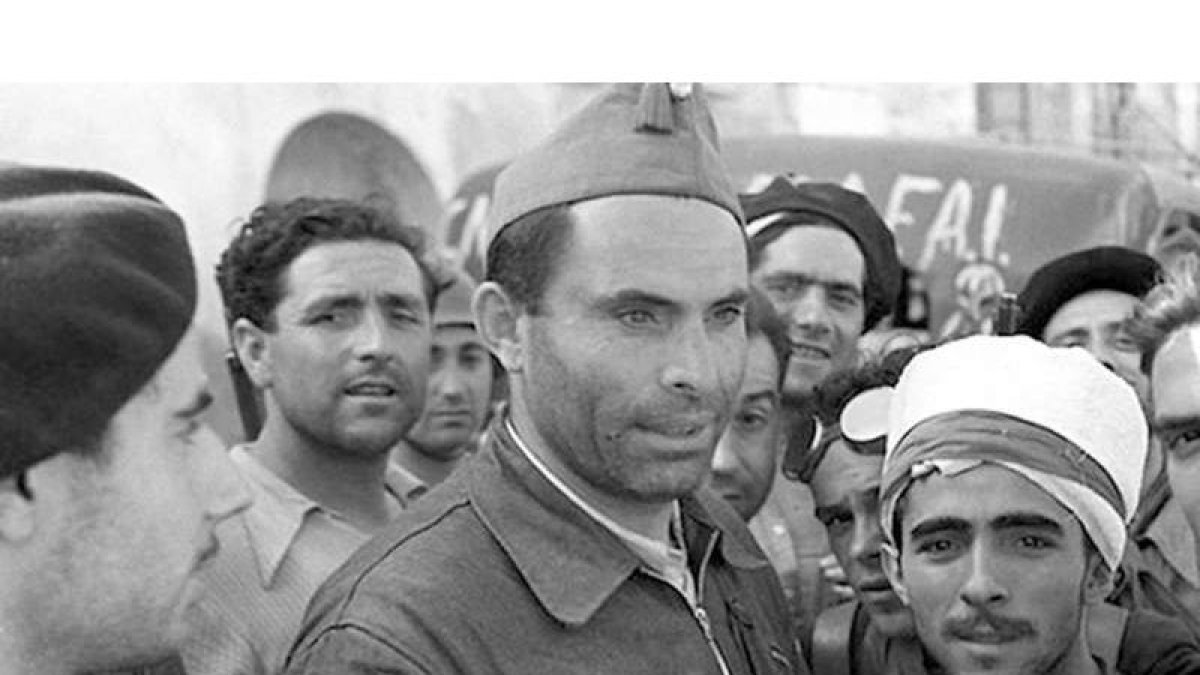 Una imagen del histórico anarquista leonés Buenaventura Durruti, protagonista del documental que está rodando Gonzalo Mateos.