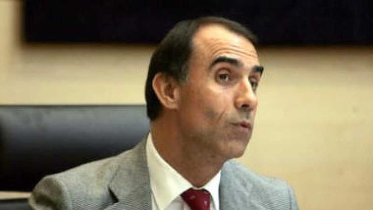 César Antón presentó ayer las cuentas de su departamento.