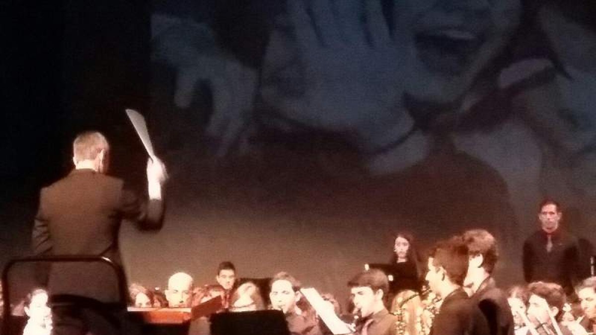 Un momento del concierto celebrado en el Bergidum FDL