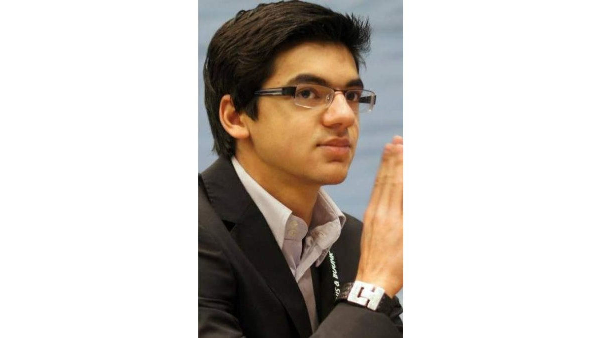 Anis Giri, jugador holandés.