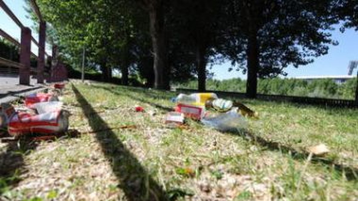 El concejal de la UPL reconoce que el estado de los jardines durante el último año no ha sido el ade