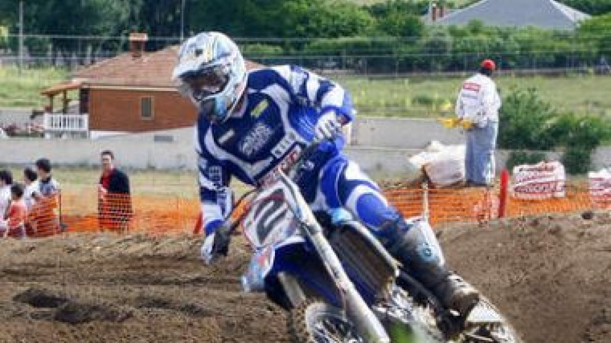 Álvaro Lozano, campeón de España, estará en La Bañeza.