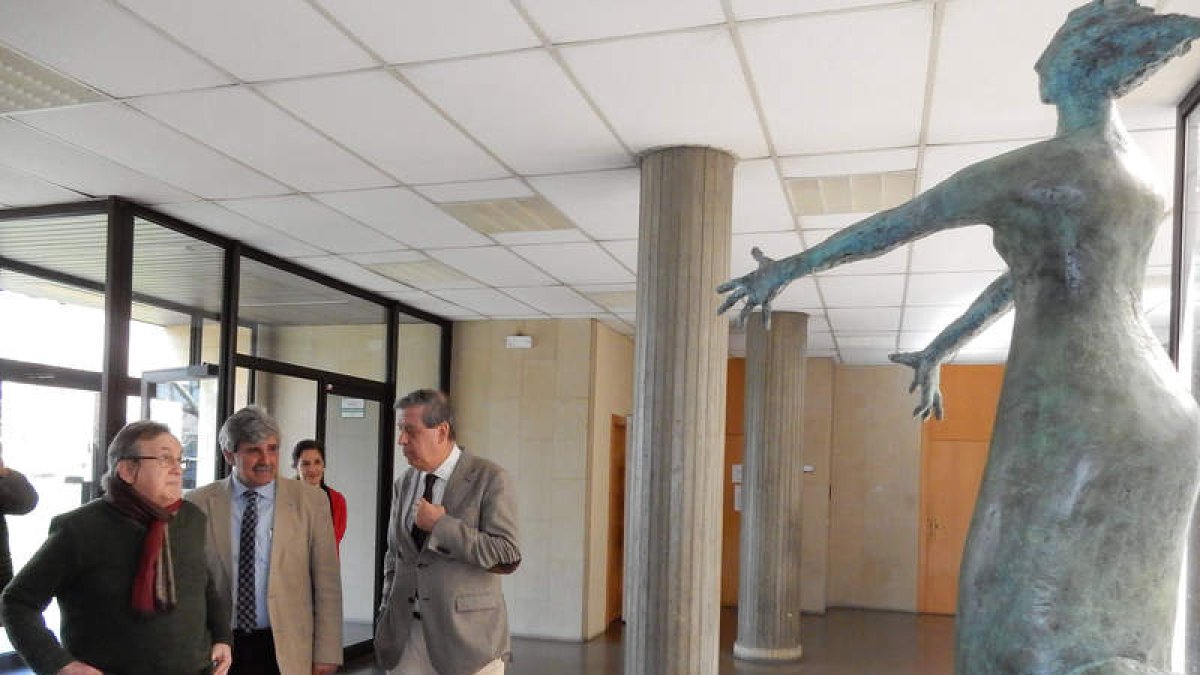 Jesús Trapote, Juan Francisco García Marín y Sosa Wagner. DL