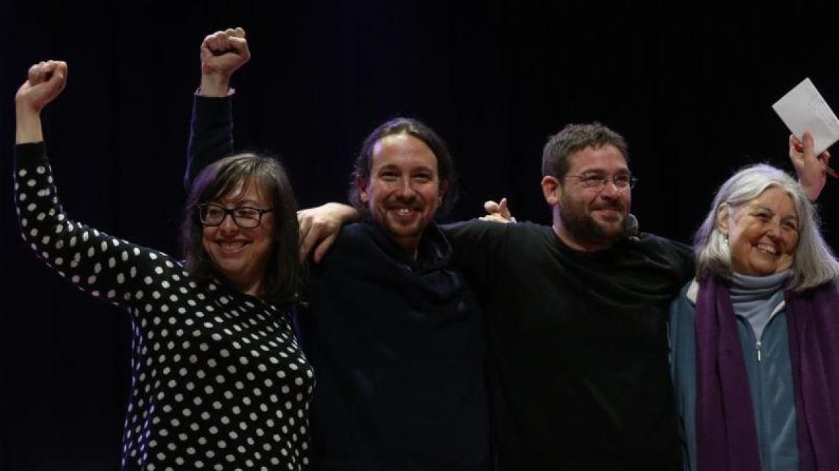Pablo Iglesias y Albano Dante Fachin, este viernes en un mitin en Sant Feliu de Llobregat.