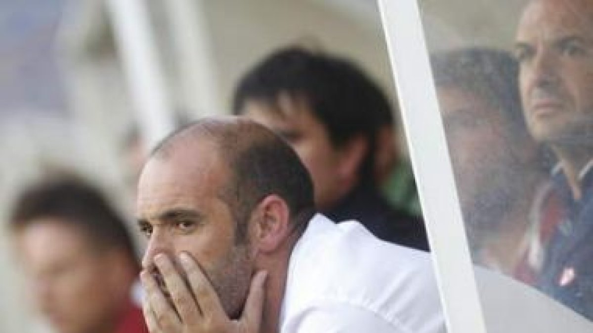 Monteagudo considera que por juego su equipo tendría que estar con más puntos en el casillero.