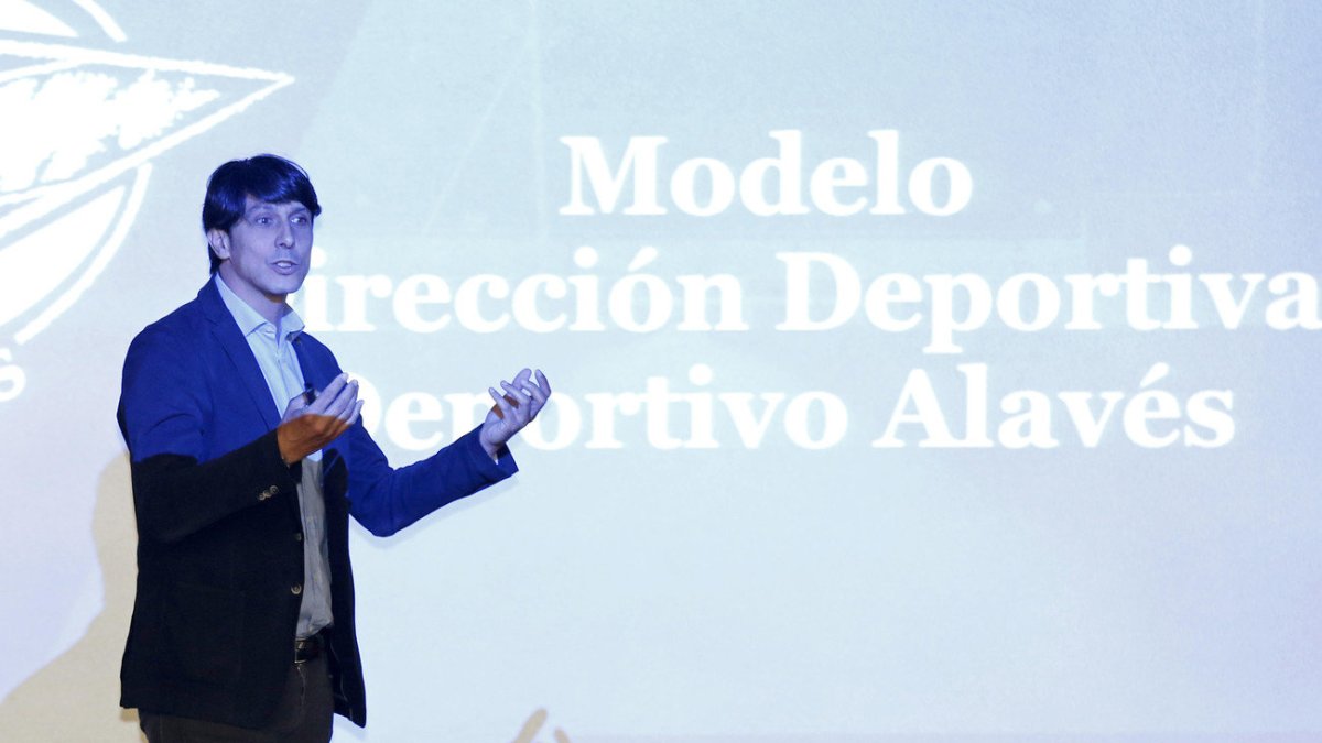 Sergio Fernández, director deportivo del Alavés, es leonés y exculturalista. F. OTERO PERANDONES
