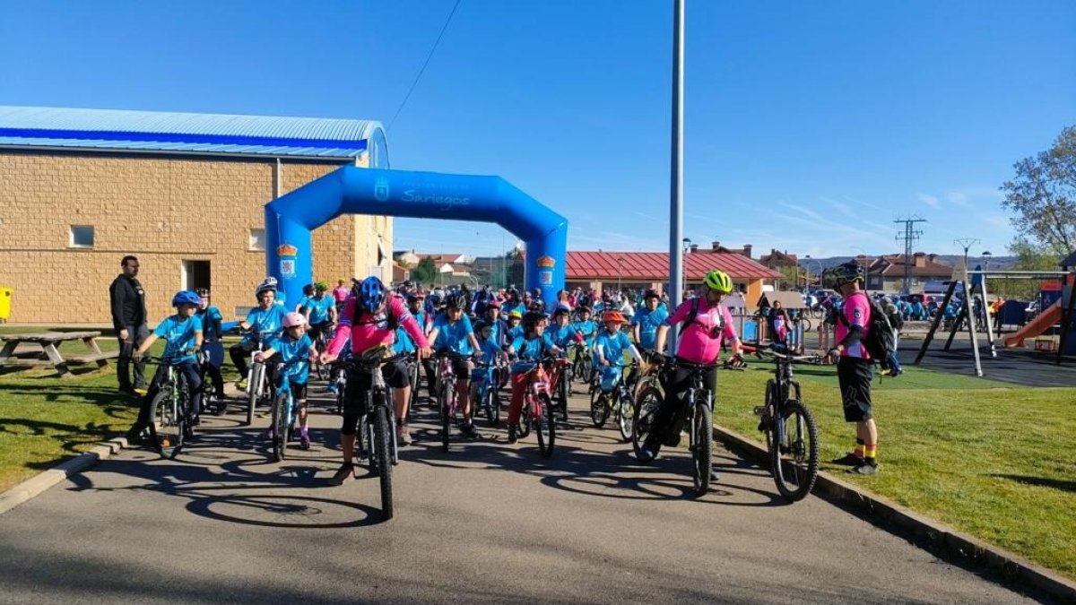 Las bicicletas toman de nuevo Sariegos
