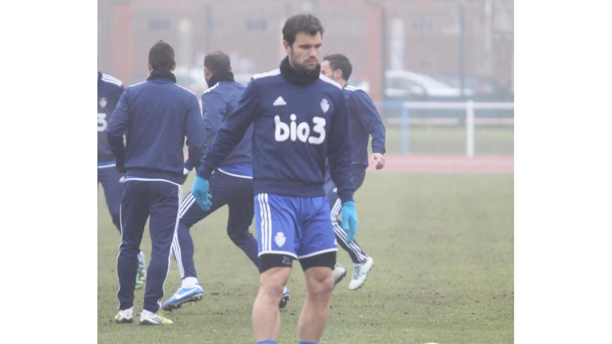 Robusté es uno de los jugadores de los que se espera más en la Ponferradina.