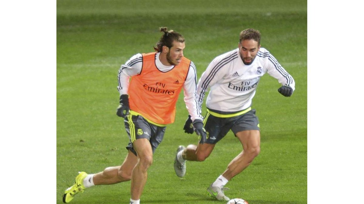 Bale ya prepara con el grupo el derbi ante el Atlético