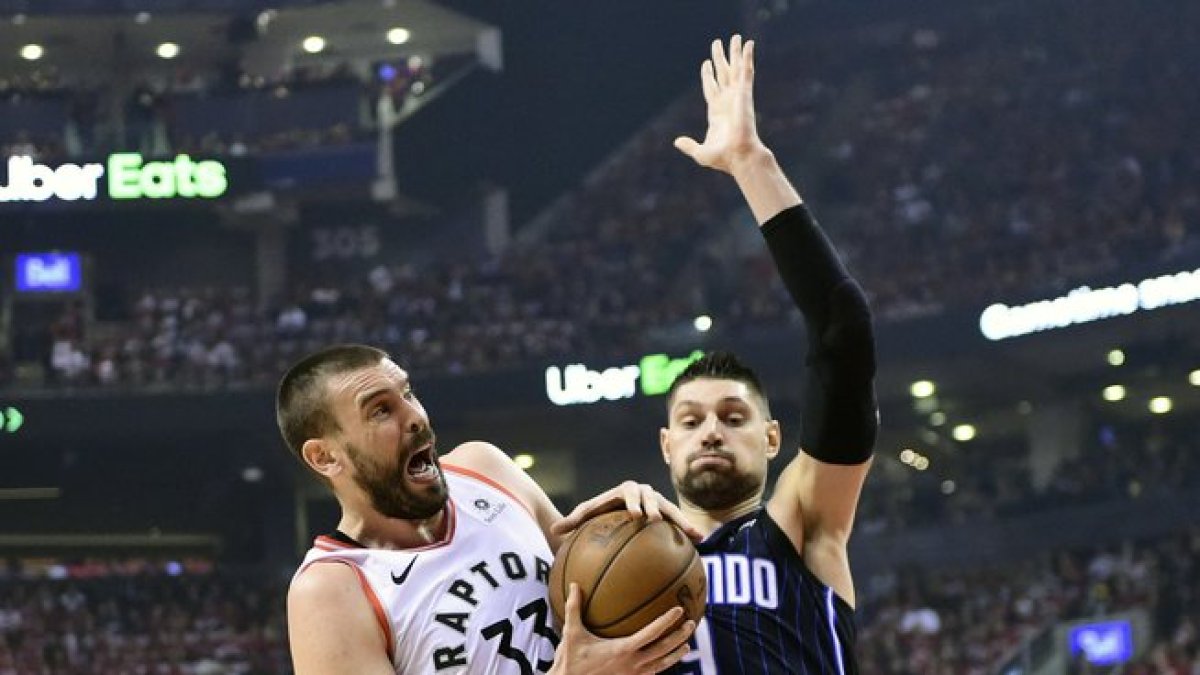 Marc Gasol, en una jugada del partido ante los Magic.