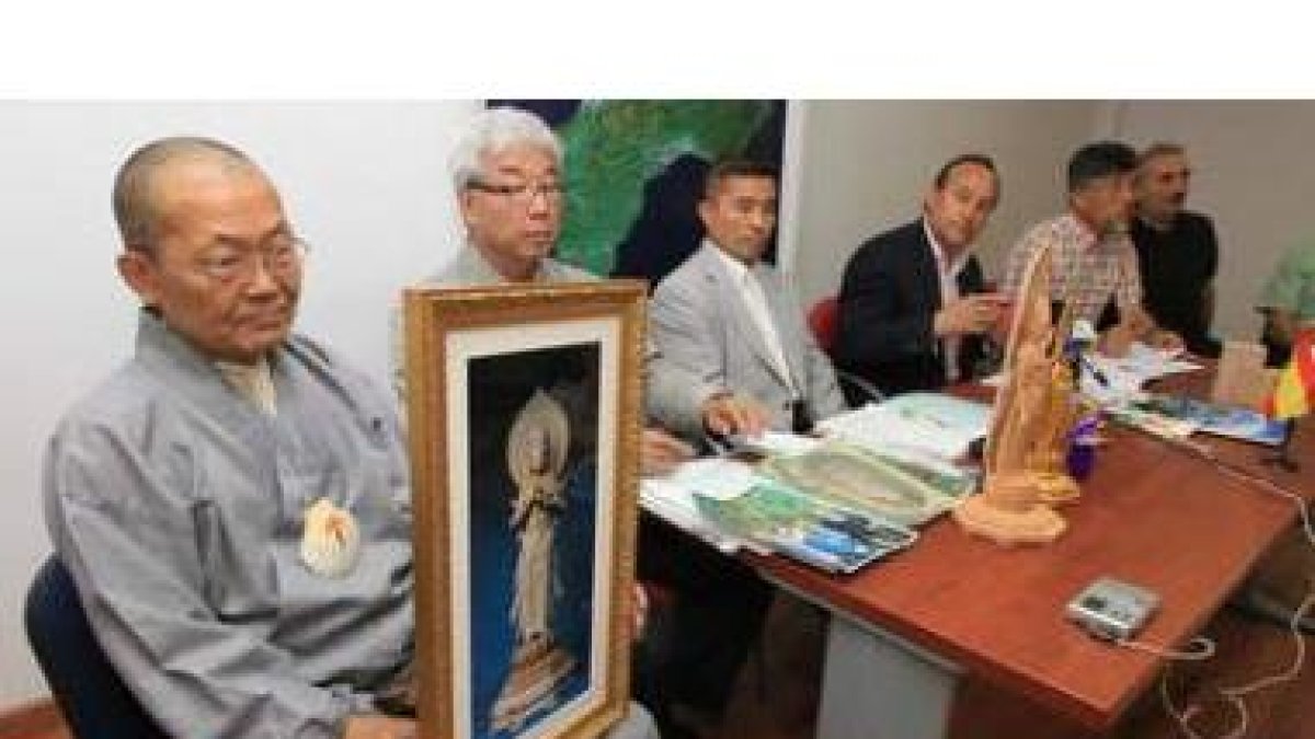 Ogita, Matsuoca, Shimizu y Arias, ayer en Molina.