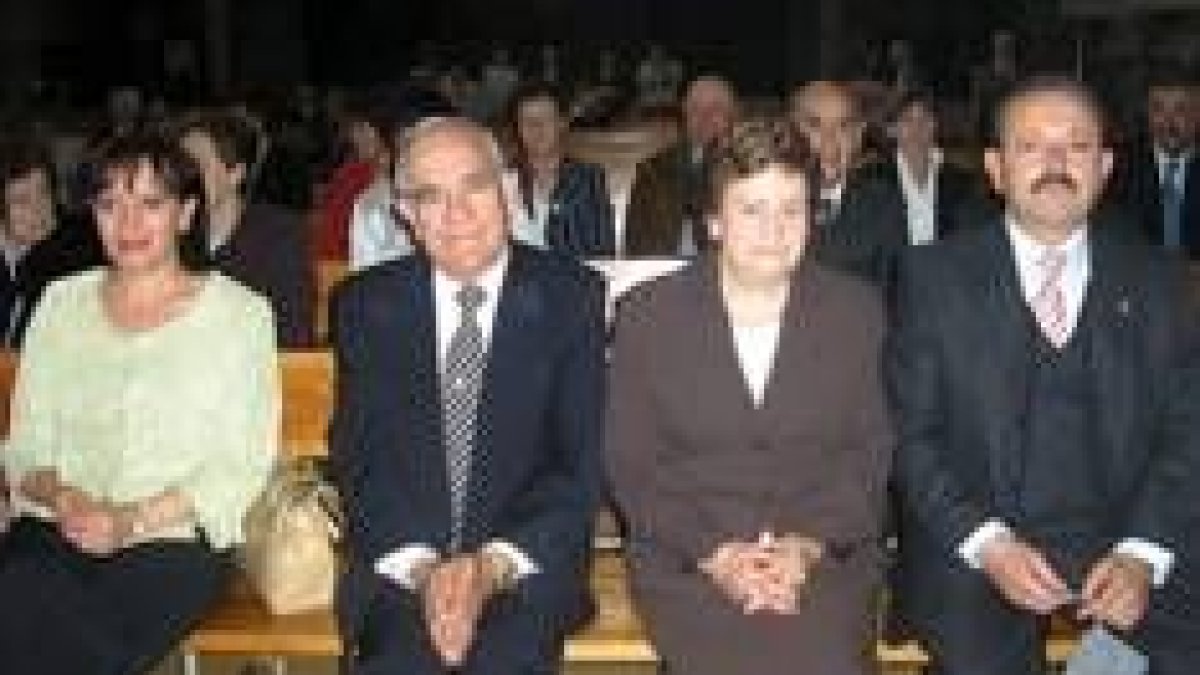 Vicente Nicolás Pertejo y Lupicinia Tascón celebraron sus bodas de oro