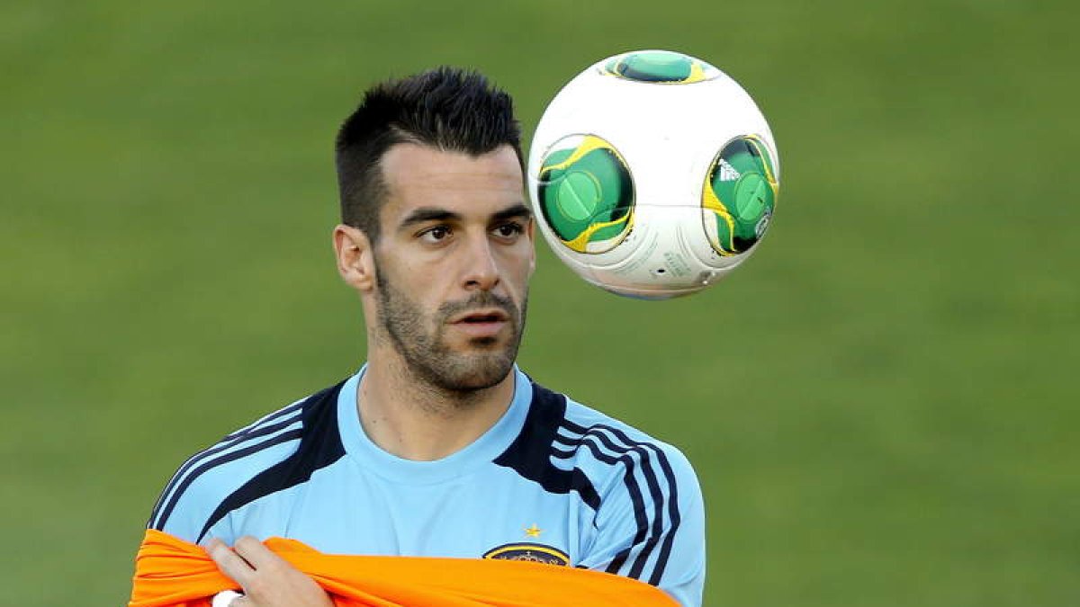 El delantero español Álvaro Negredo, durante el entrenamiento con España.