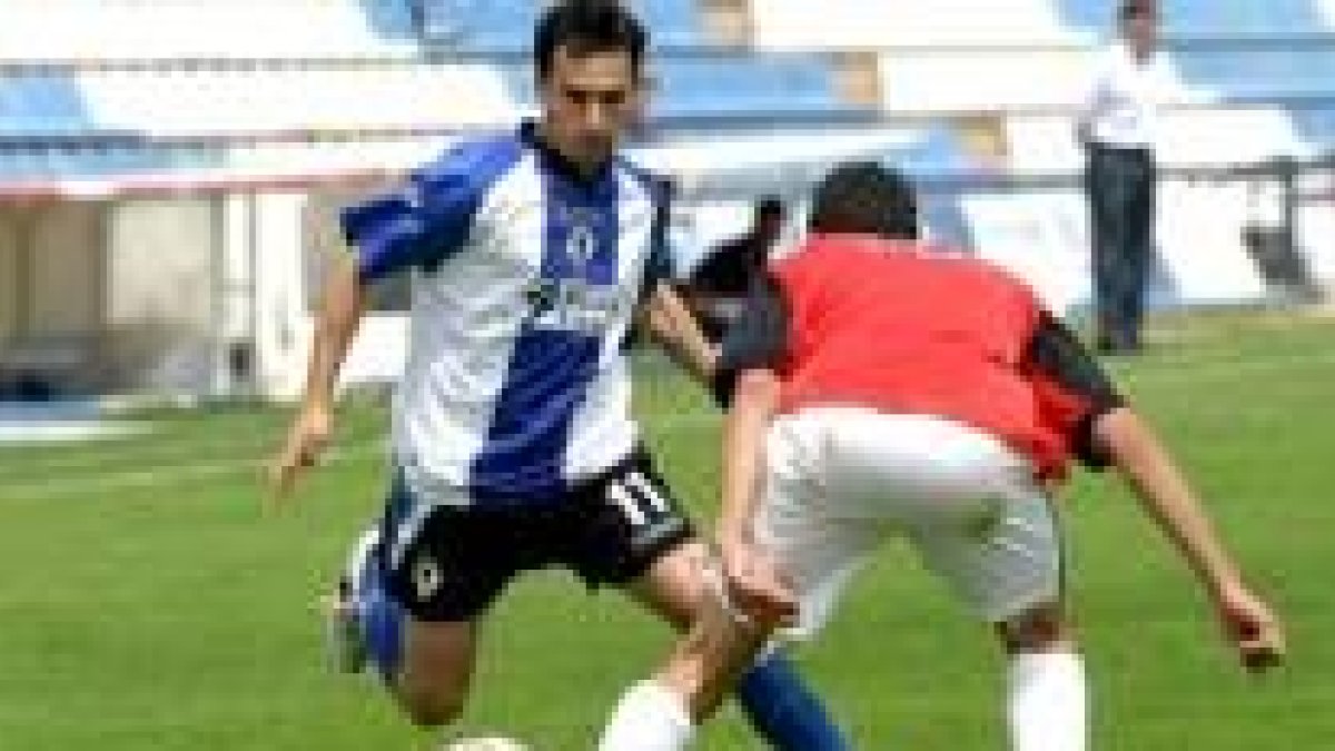 El culturalista Pepín quiere volver a vestir la camiseta del Hércules