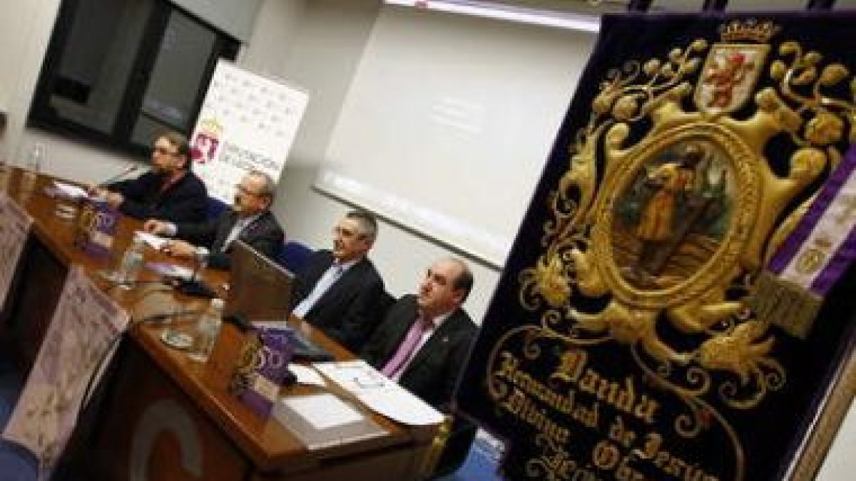 Momento de la presentación del libro-dvd ayer en el Instituto Leonés de Cultura (ILC).