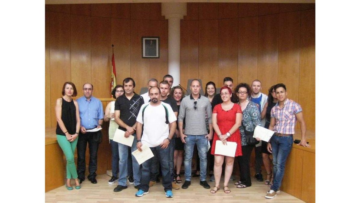 Los alumnos de los cursos asistieron al acto de clausura.