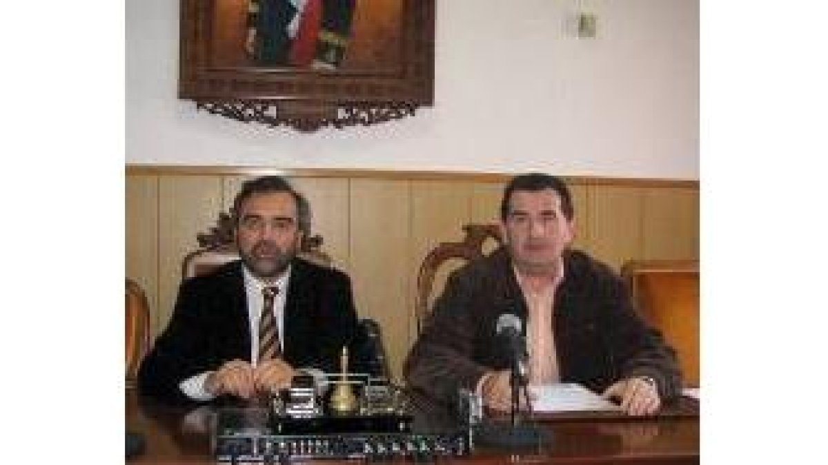 Palazuelo y Fernández piden una postura común ante la reforma