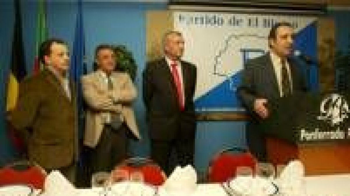El PB concedió su insignia del Botillo de Oro en una cena el pasado viernes