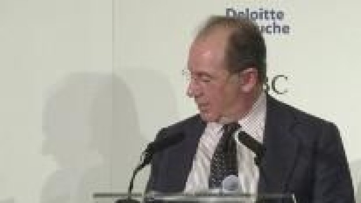 Imagen de Rodrigo Rato durante la conferencia que pronuncio en el Foro ABC