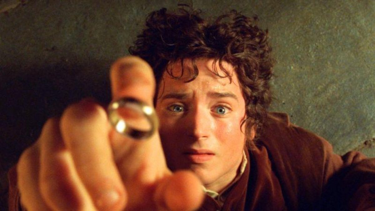 El actor Elijah Wood, como Frodo, en la película El señor de los anillos.