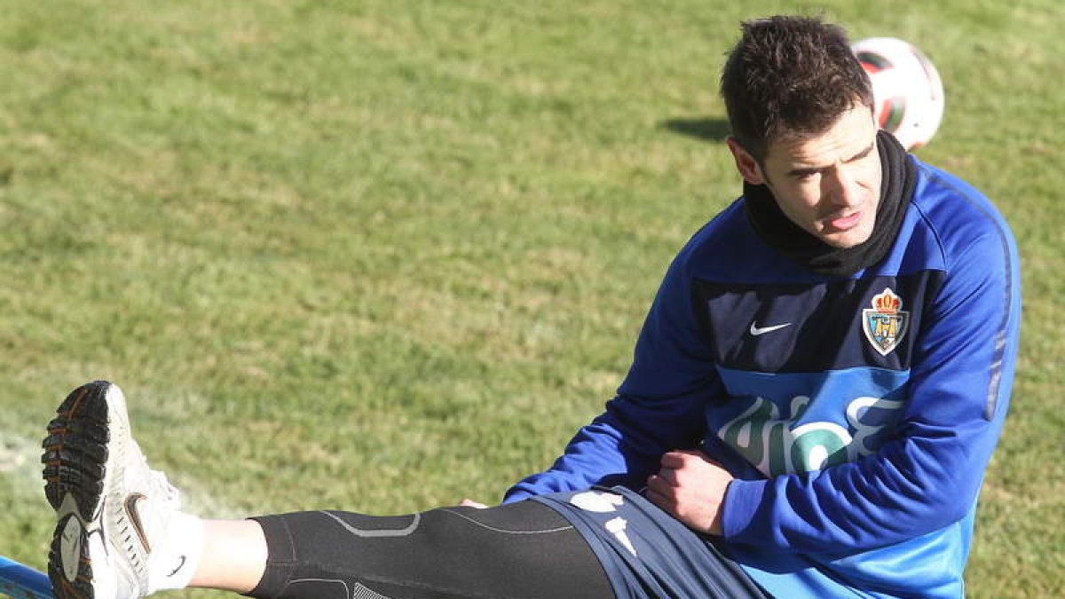 Jonathan Ruiz seguirá defendiendo el escudo berciano por sexta temporada consecutiva.