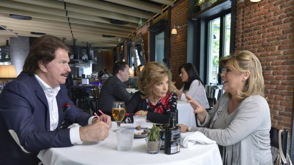 María Teresa Campos y sus amigas, en el 'reality'.