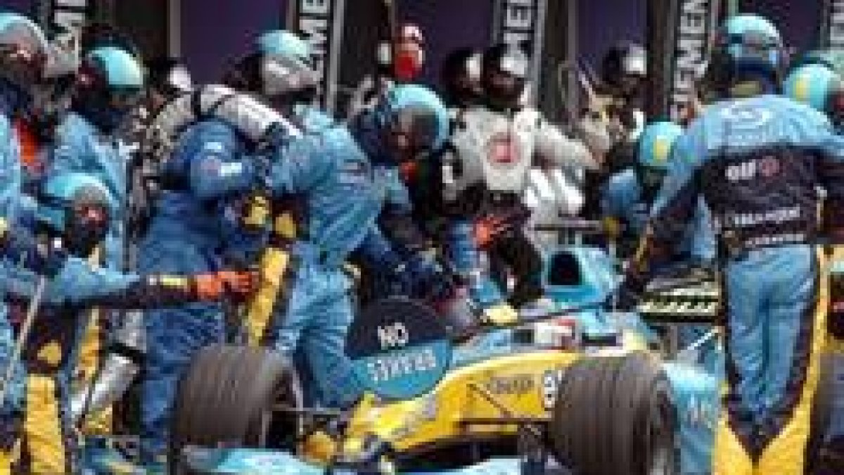 Los técnicos de Renault estuvieron excelentes en las paradas técnicas