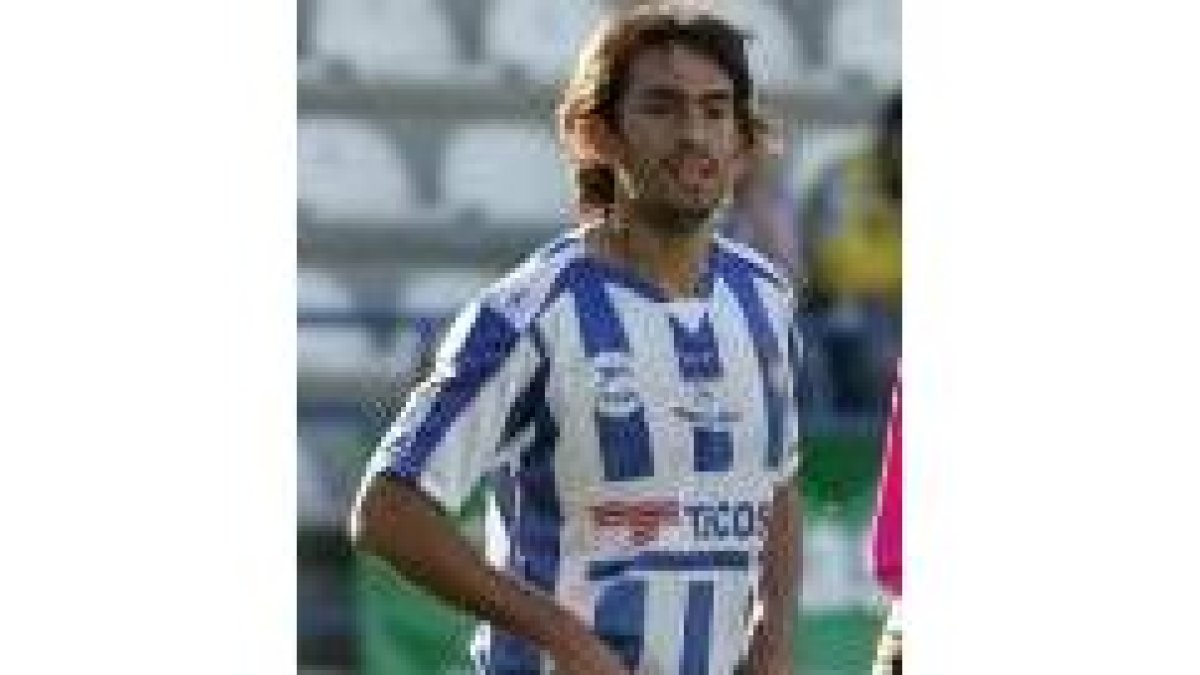 El murciano arde en deseos de debutar en casa como titular
