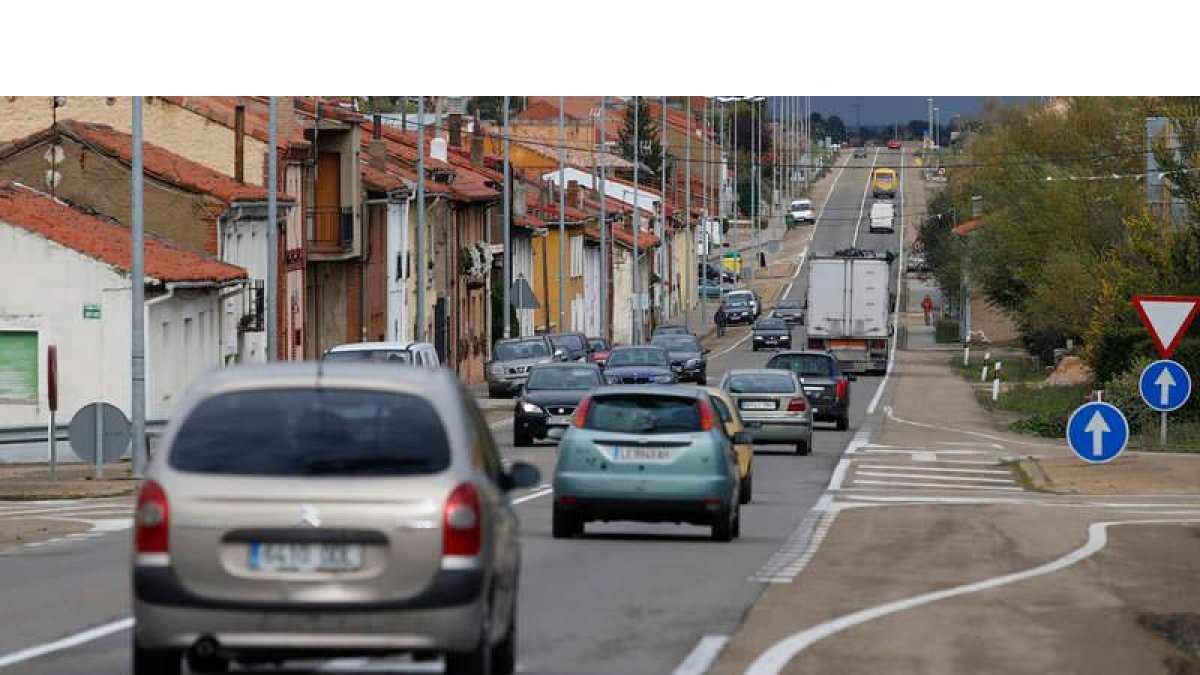 La nueva línea que domina la N-120 desde Robledo