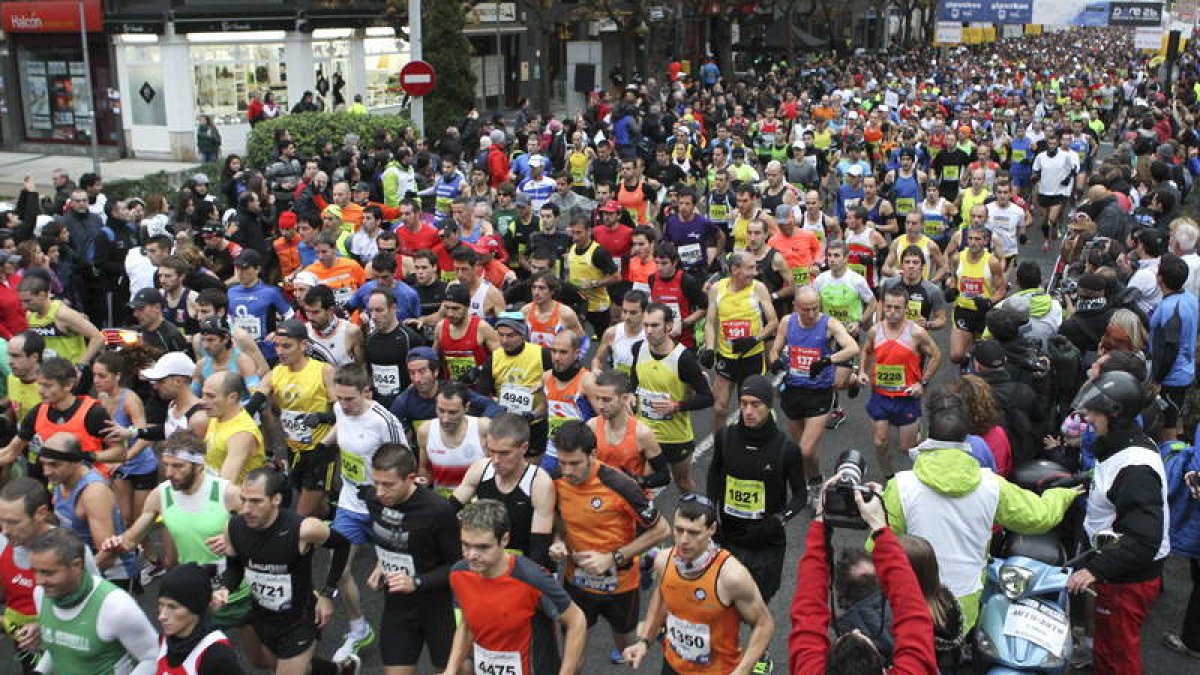 La prueba donostiarra reunió en la salida a lo más granado del atletismo de fondo español.