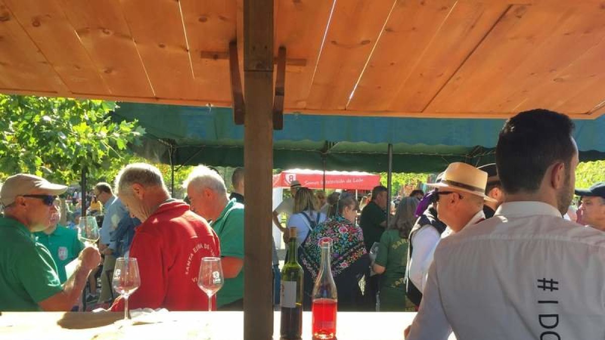 La DO León participará en la feria que se celebrará en Portomarín. DL