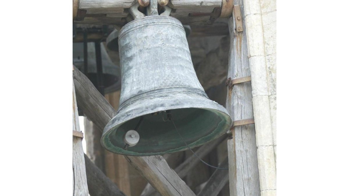 Una de las campanas de la Catedral de León.