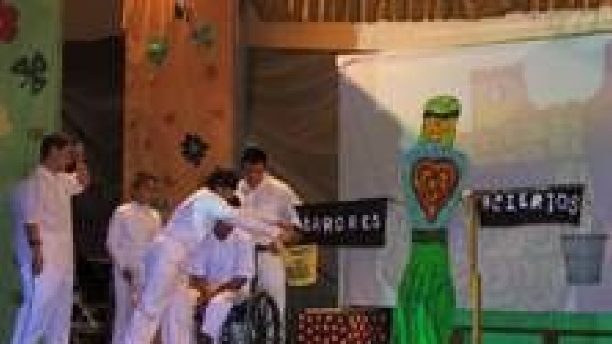 Un momento de la representación teatral de la obra La Magna Prudencia