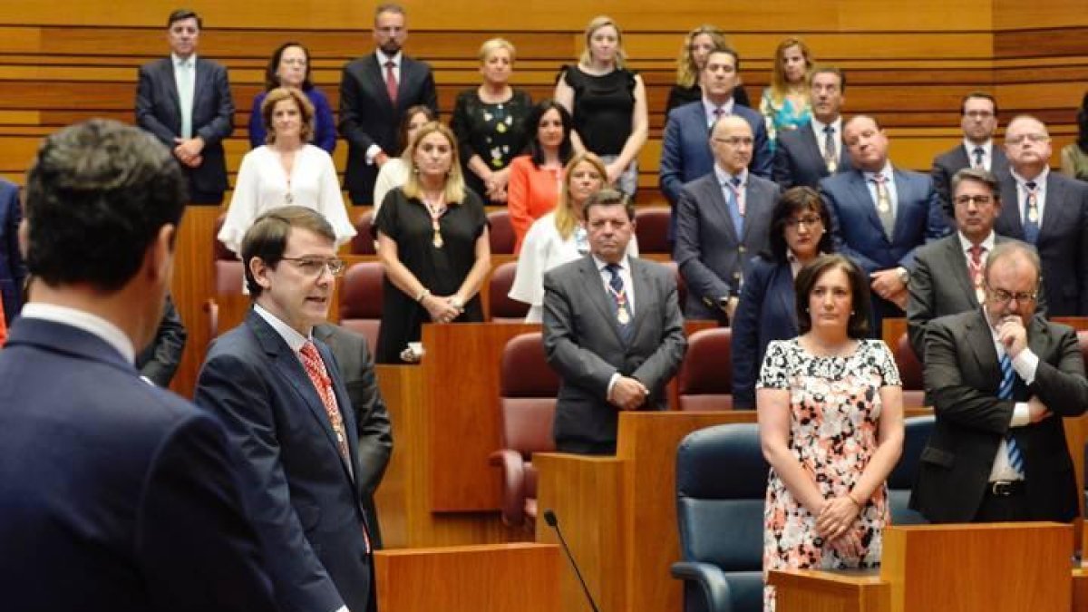 Fernández Mañueco en su toma de posesión