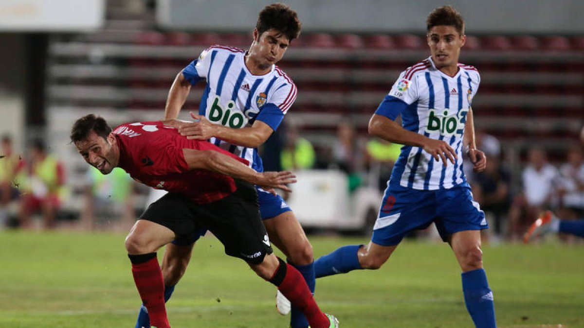 Melero y Andy no lograron sostener al equipo en el primer período.