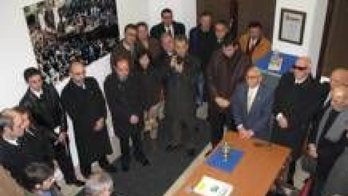 Un momento de la inauguración de la sede de la Junta Profomento