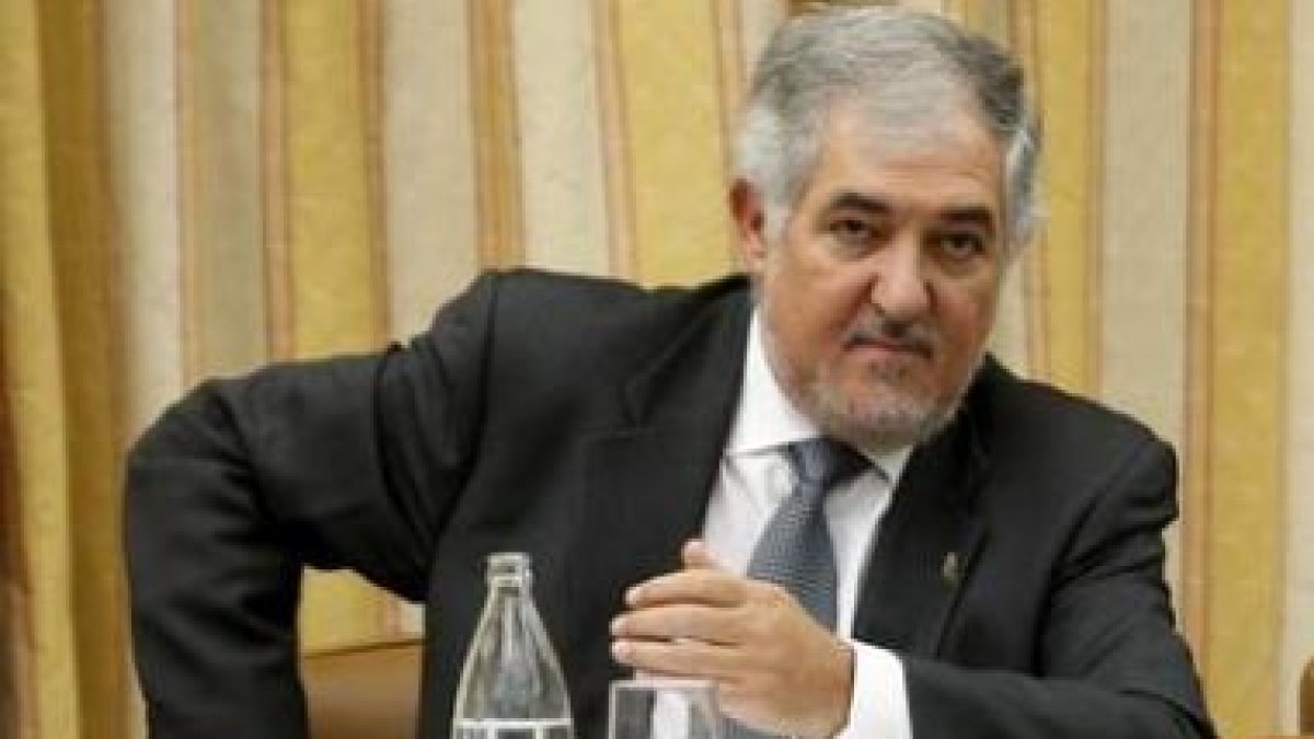 El fiscal general del Estado, Cándido Conde-Pumpido, en una comparecencia en el Congreso.